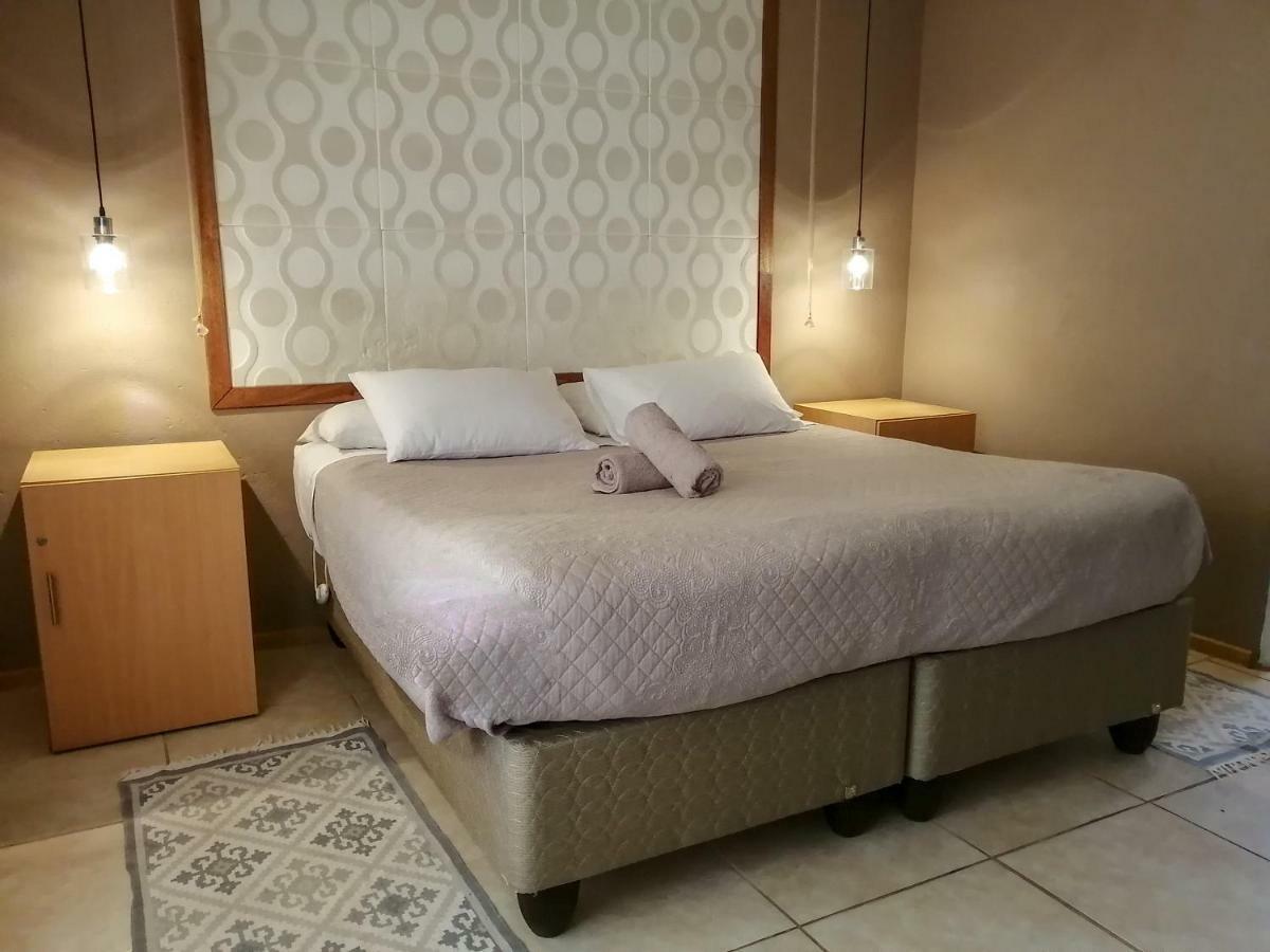 Goedehoop Guesthouse Zeerust Экстерьер фото